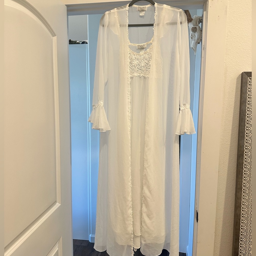 Flora Nikrooz Bridal slip gown and robe set